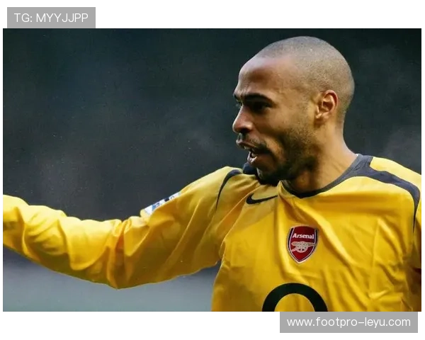 蒂埃里·亨利:从阿森纳传奇到天空体育评论员的华丽转身 蒂埃里·亨利:从阿森纳传奇到天空体育评论员的华丽转身